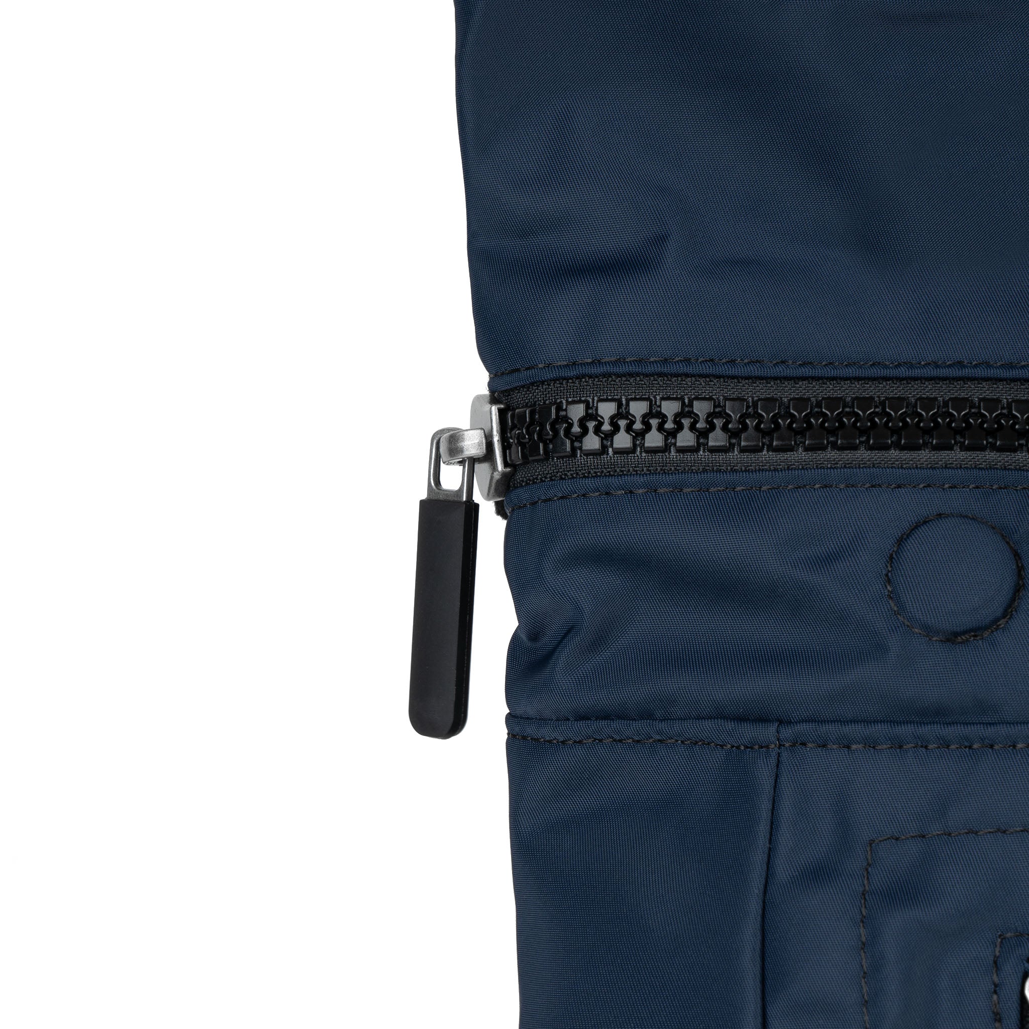Black Label Camden P Backpack Medium Recycled Nylon - Midnight