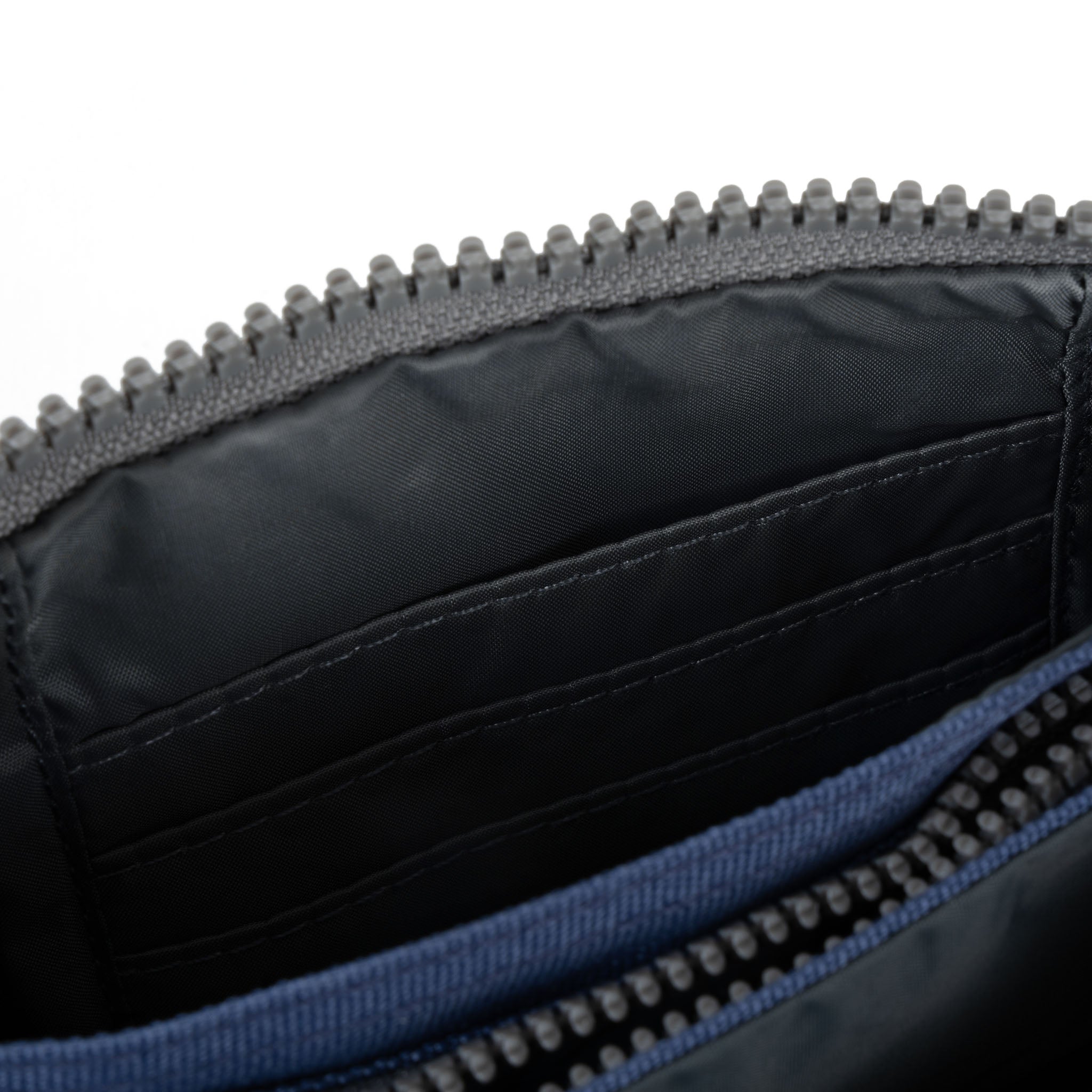 Carnaby Wallet Small Recycled Canvas