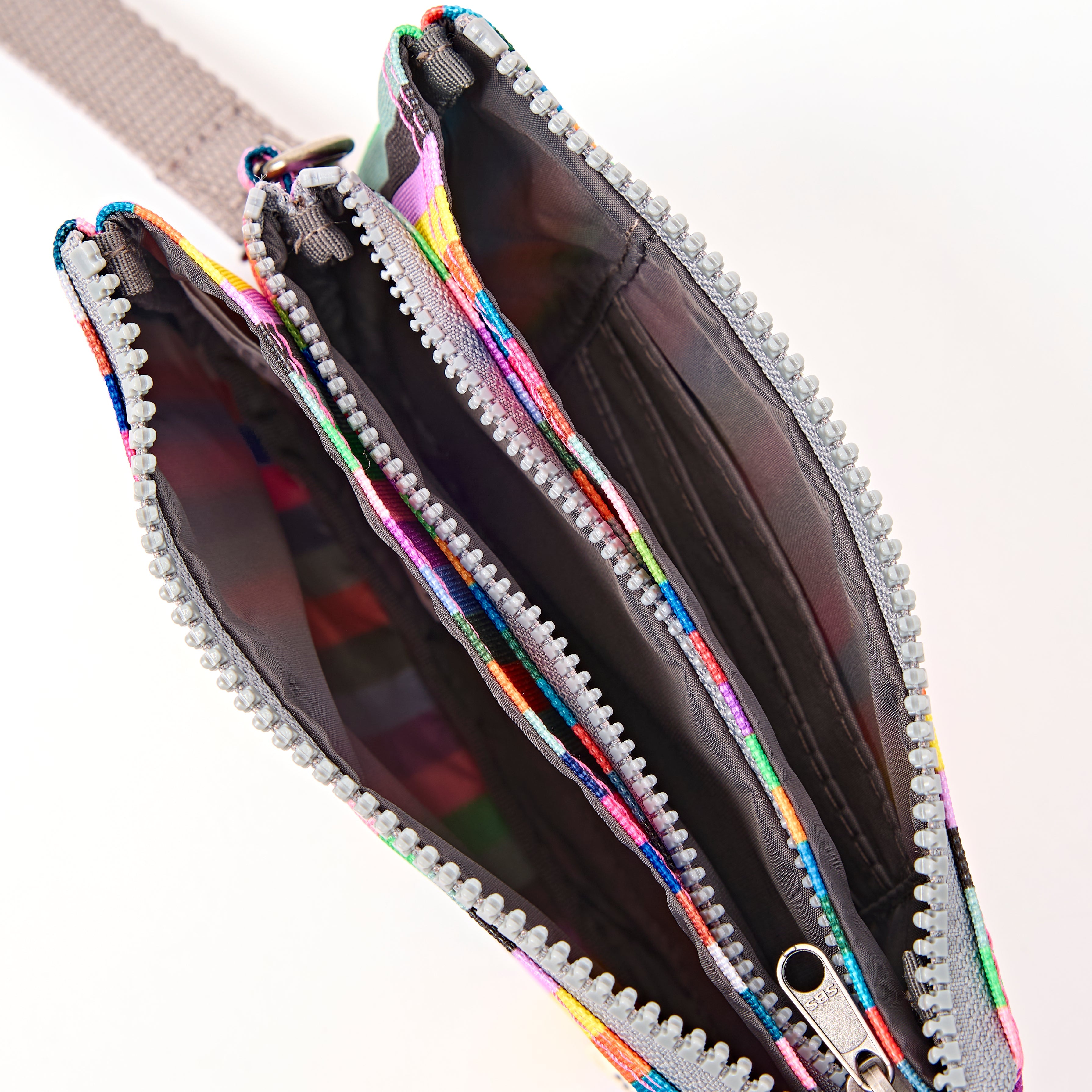 Carnaby Wallet Medium Recycled Canvas - Multi Stripe
