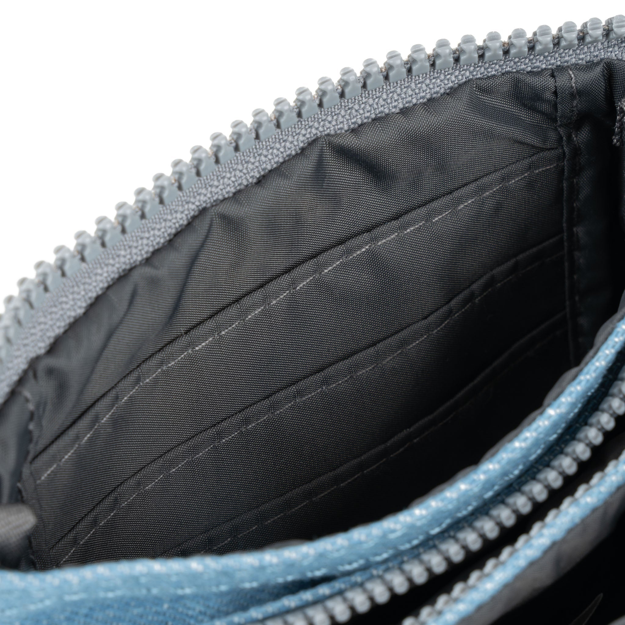 Carnaby Wallet Small Recycled Nylon