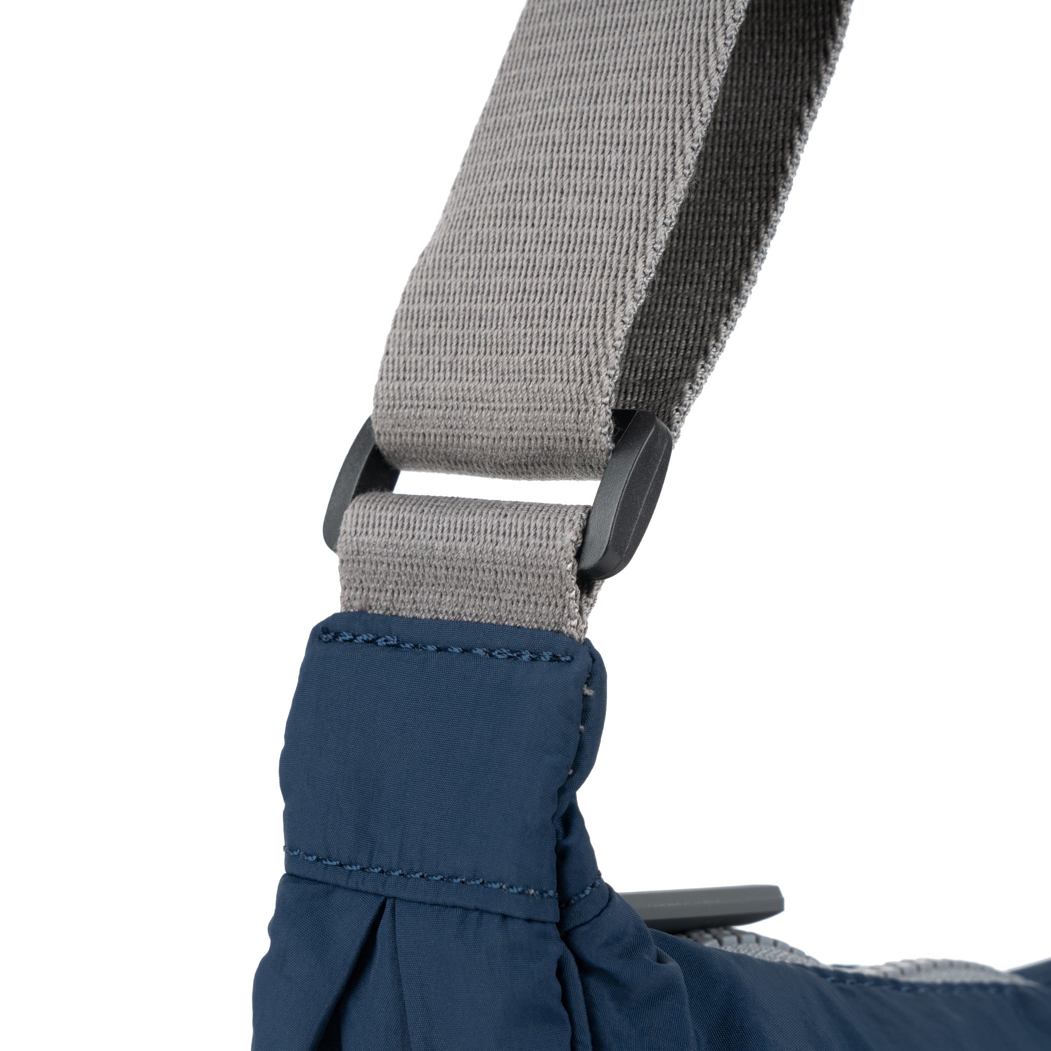 Farringdon Half Moon Bag Taslon