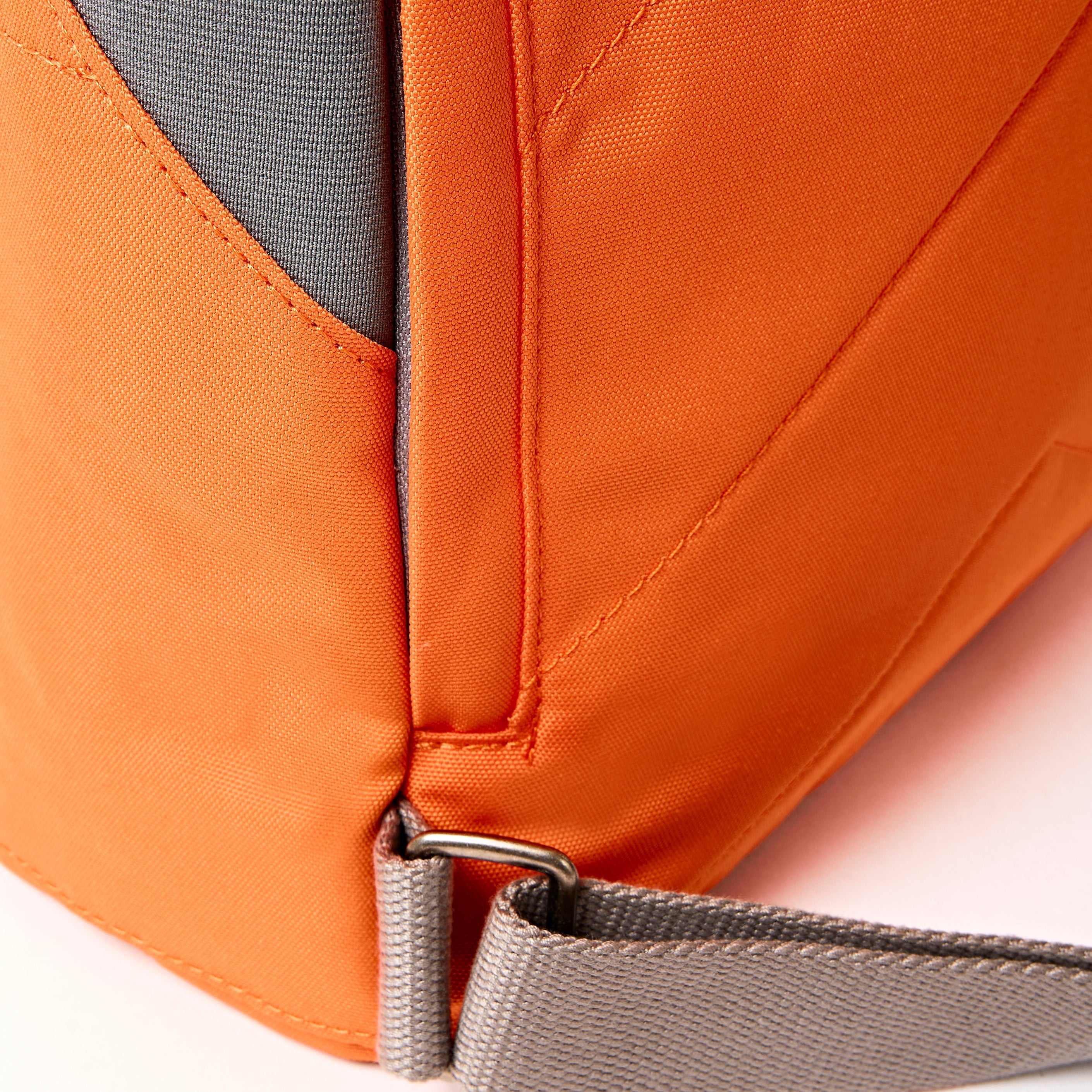 Finchley Backpack Medium Recycled Canvas