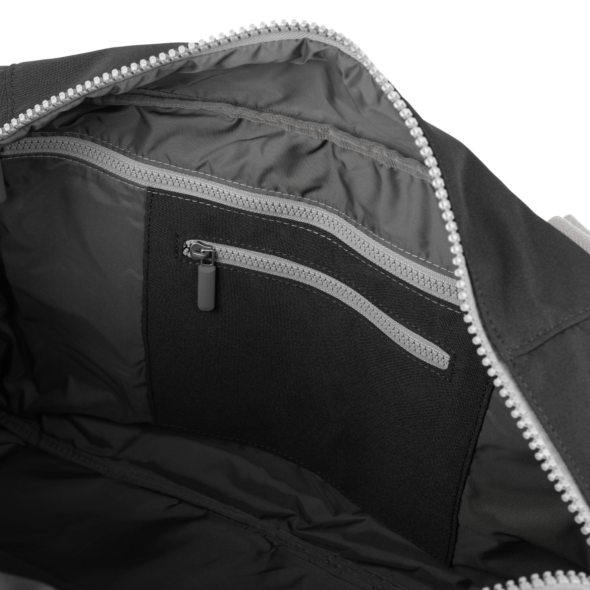 Gatwick Carry-On Duffel Bag Medium Recycled Canvas - Ash