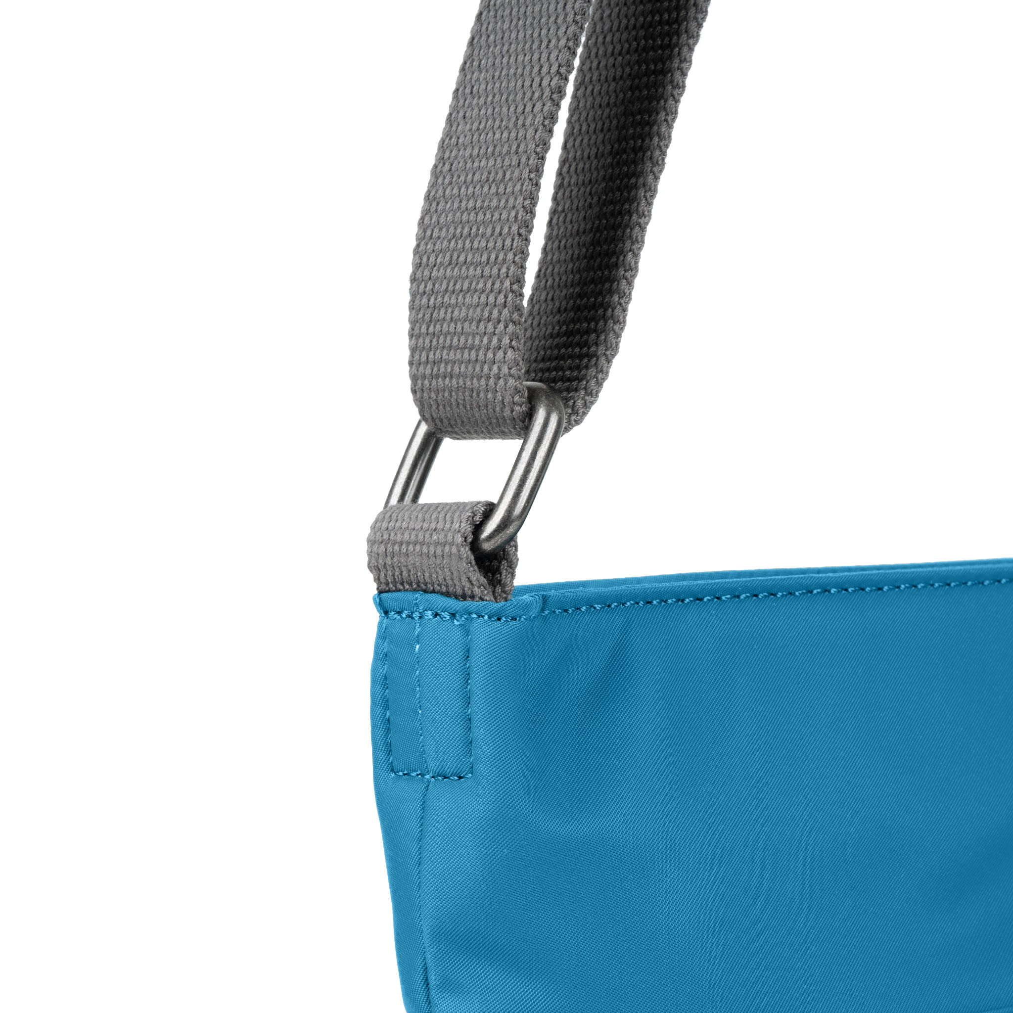 Kennington Crossbody Bag Medium Recycled Nylon - Marine