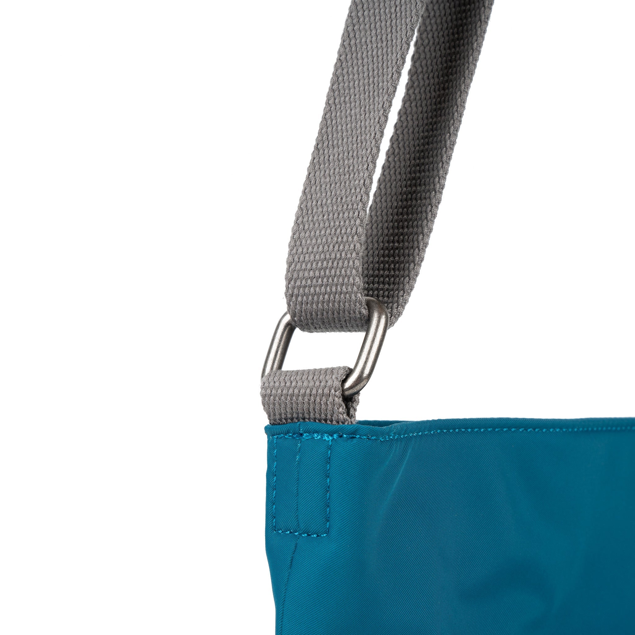 Kennington Crossbody Bag Medium Recycled Nylon - Sapphire