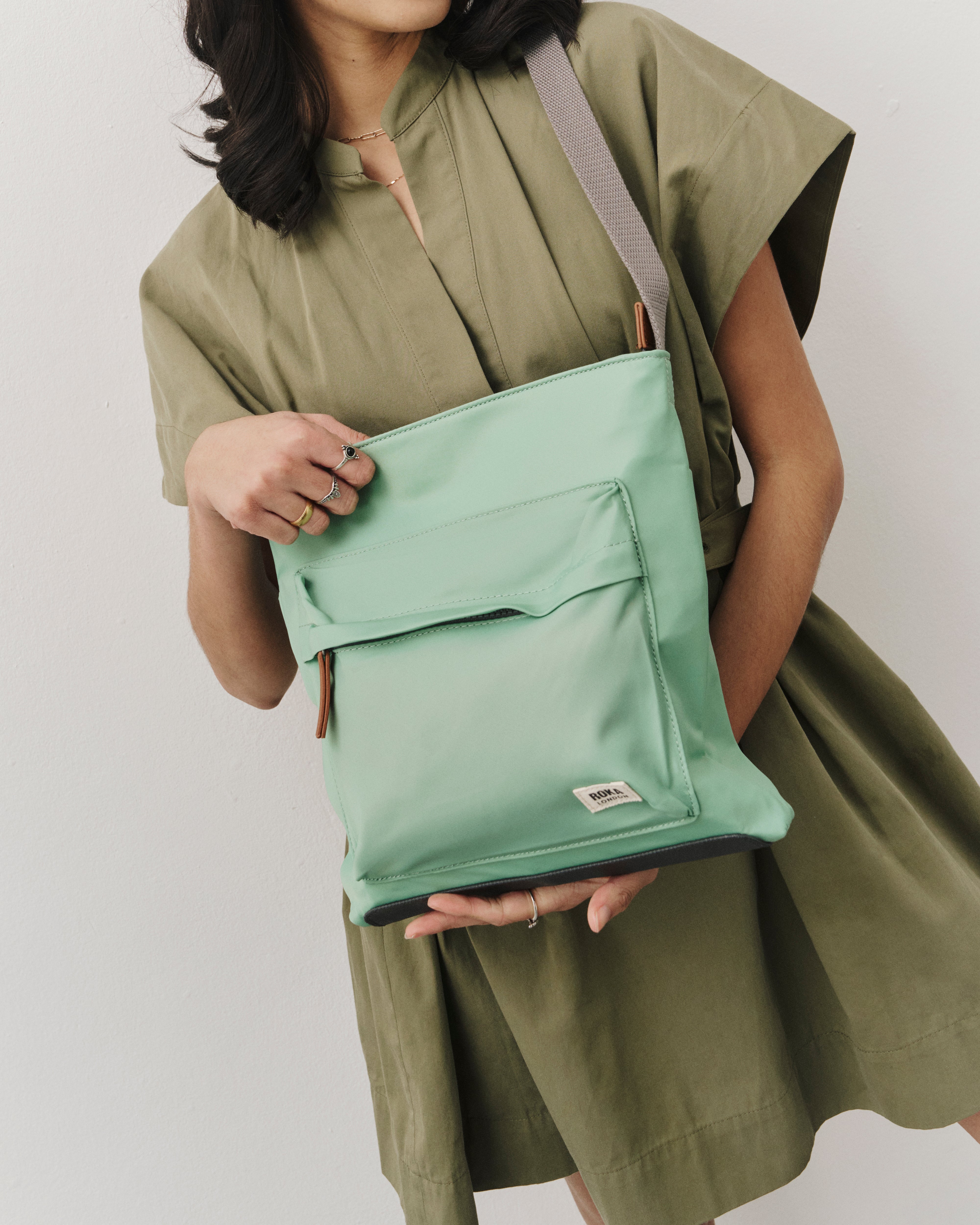 Kennington Crossbody Bag Medium Recycled Nylon - Matcha