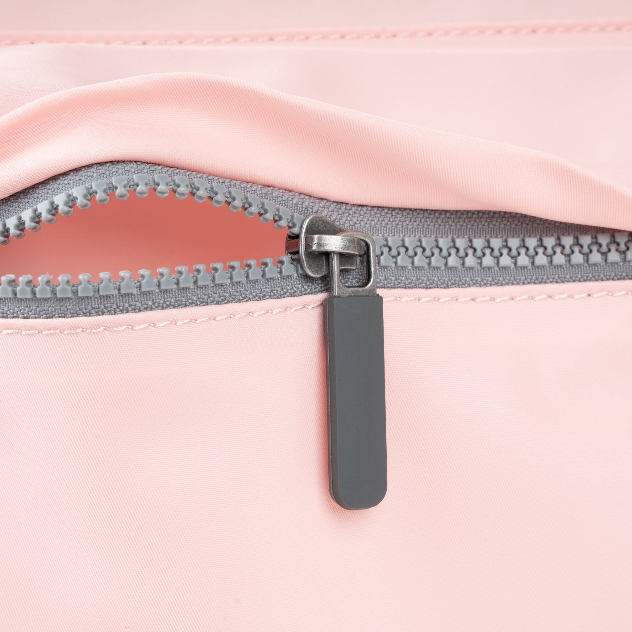 Trafalgar Tote Bag Medium Recycled Nylon - English Rose