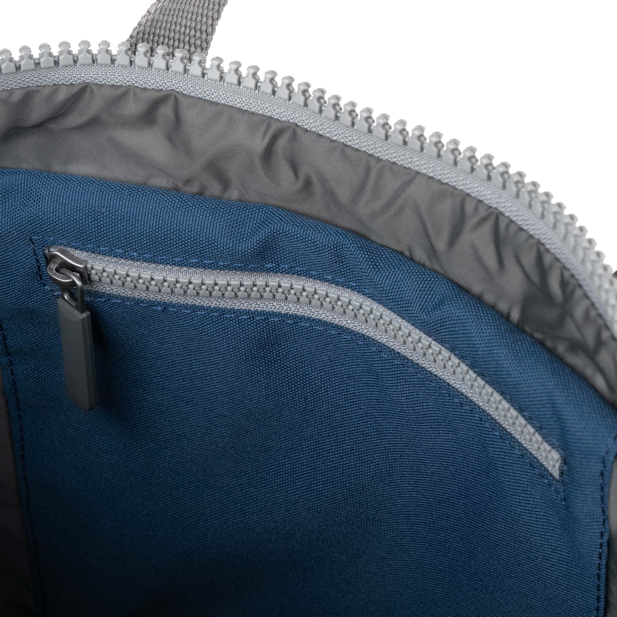 Waterhouse Multipocket Backpack Medium Recycled Canvas - Deep Blue