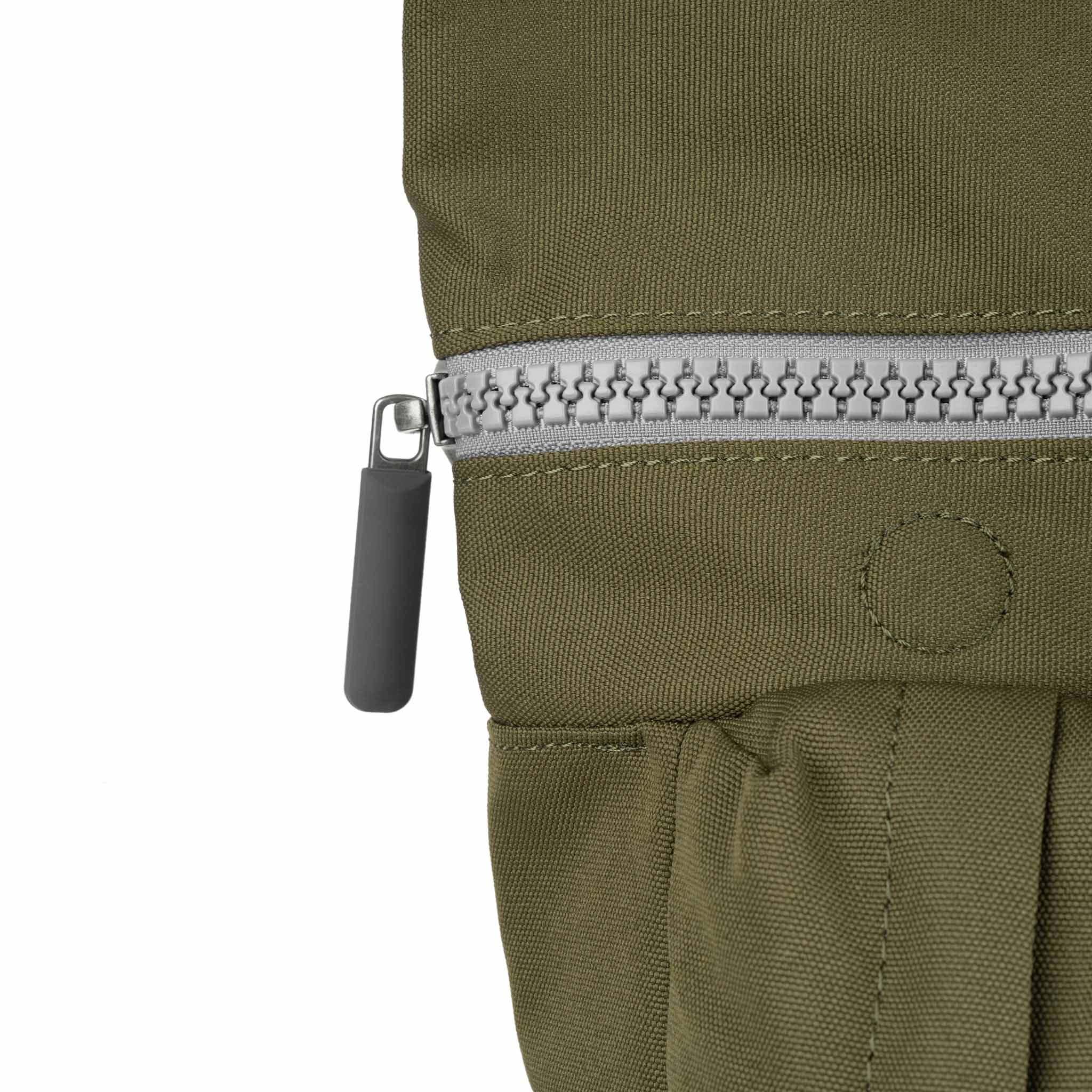 Waterhouse Multipocket Backpack Medium Recycled Canvas - Moss