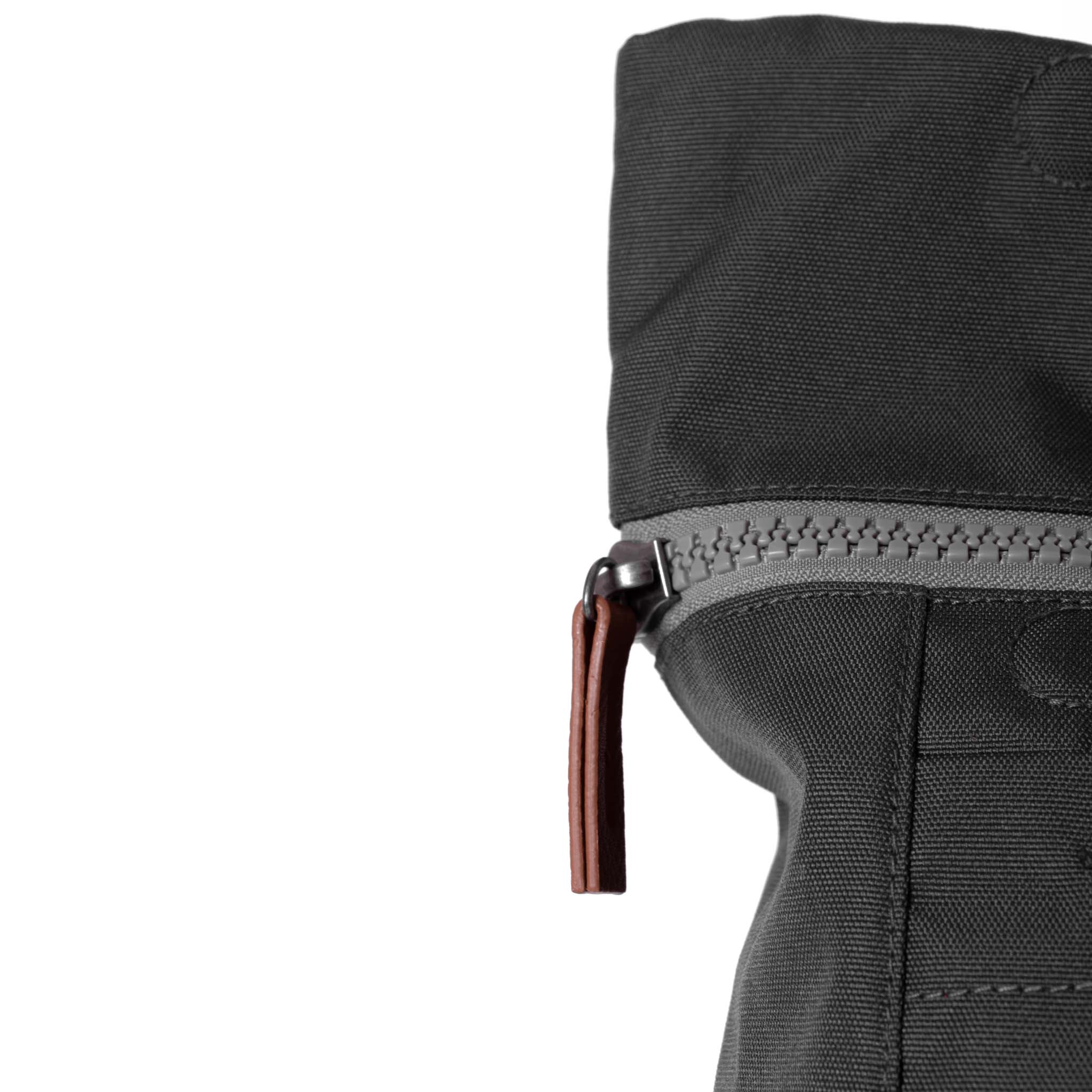 Finchley Backpack Small Recycled Canvas - Carbon