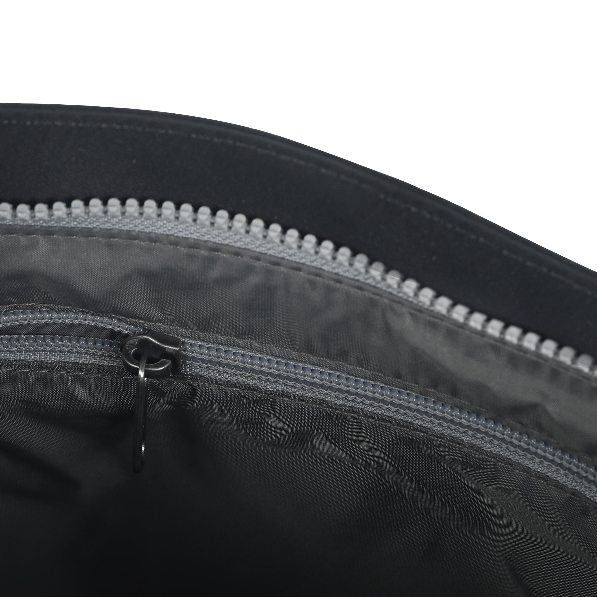 Kennington Crossbody Bag Medium Recycled Nylon - Black