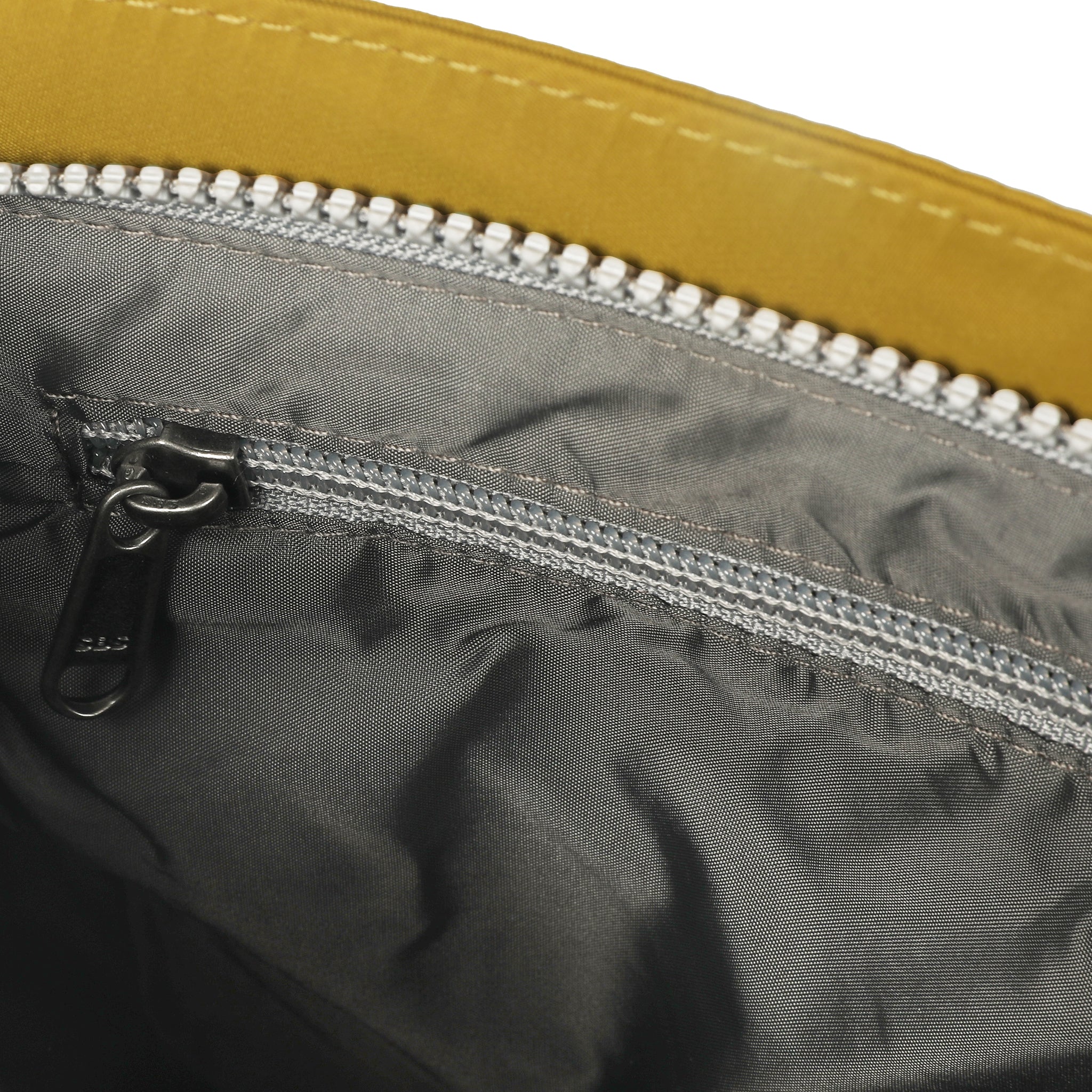 Kennington Crossbody Bag Medium Recycled Nylon - Corn