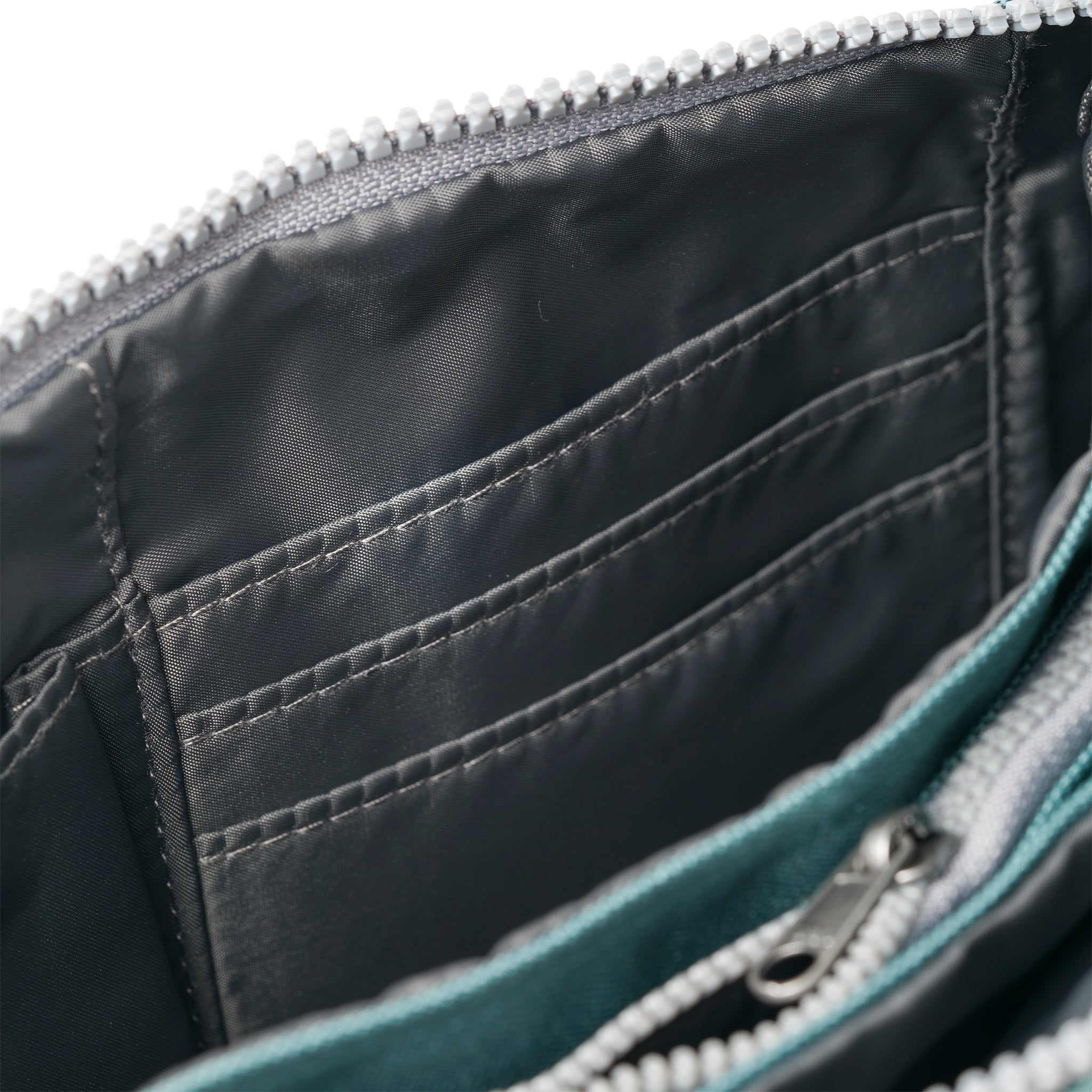 Carnaby Crossbody Bag Extra Large Recycled Canvas