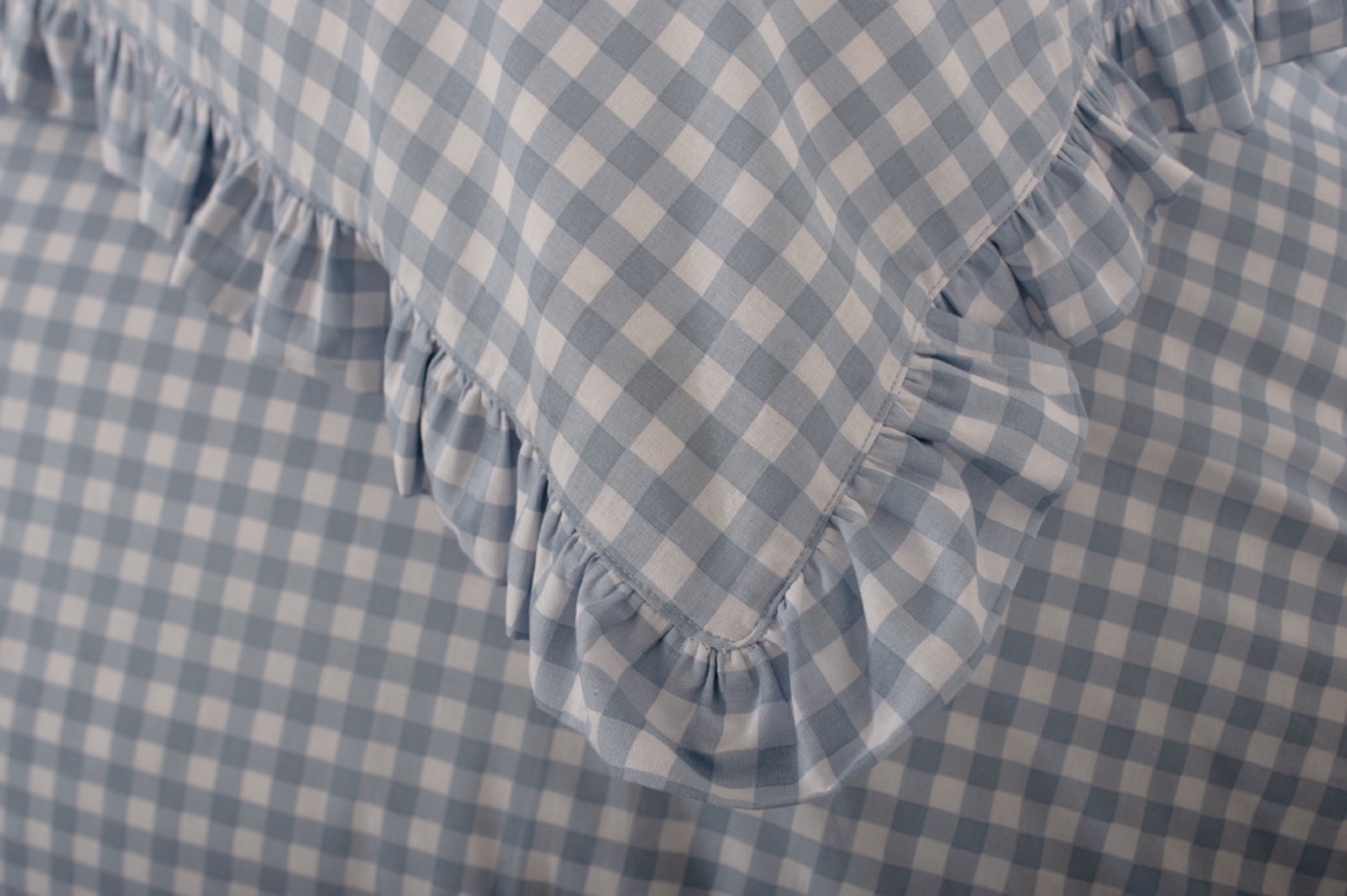 Gingham Frilled Duvet Set