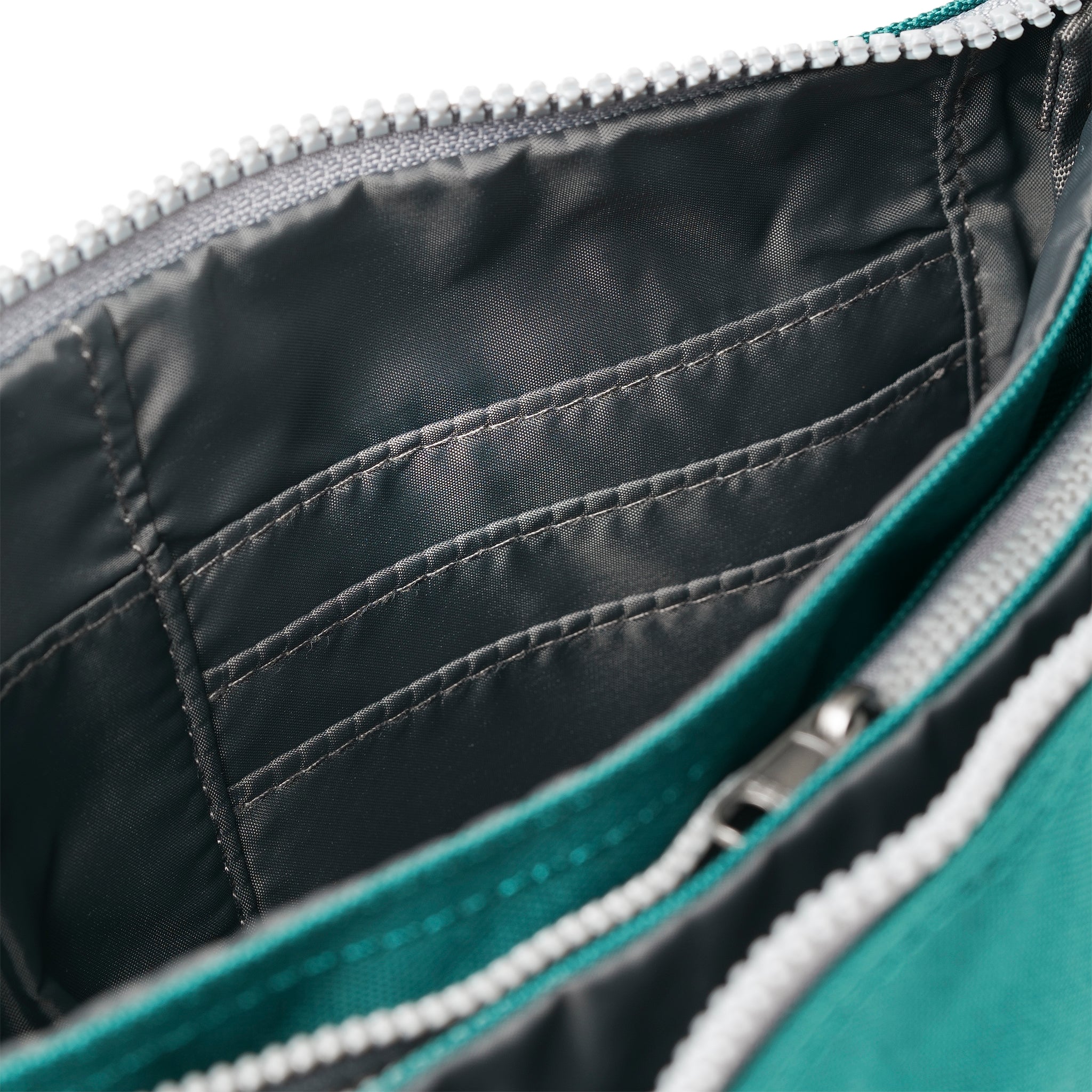 Carnaby Crossbody Bag Extra Large Recycled Canvas