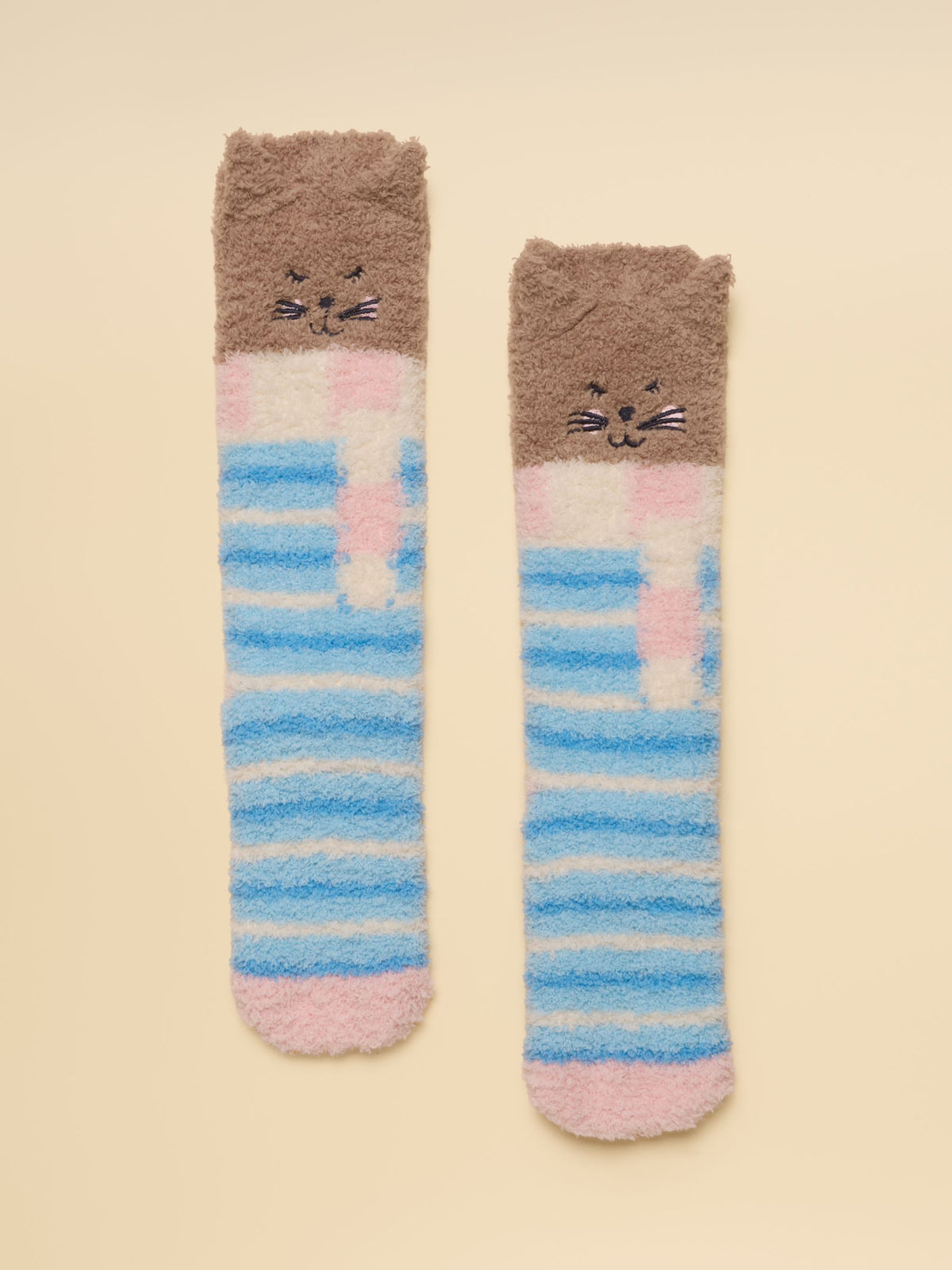 Fluffy Socks - Blue Cat