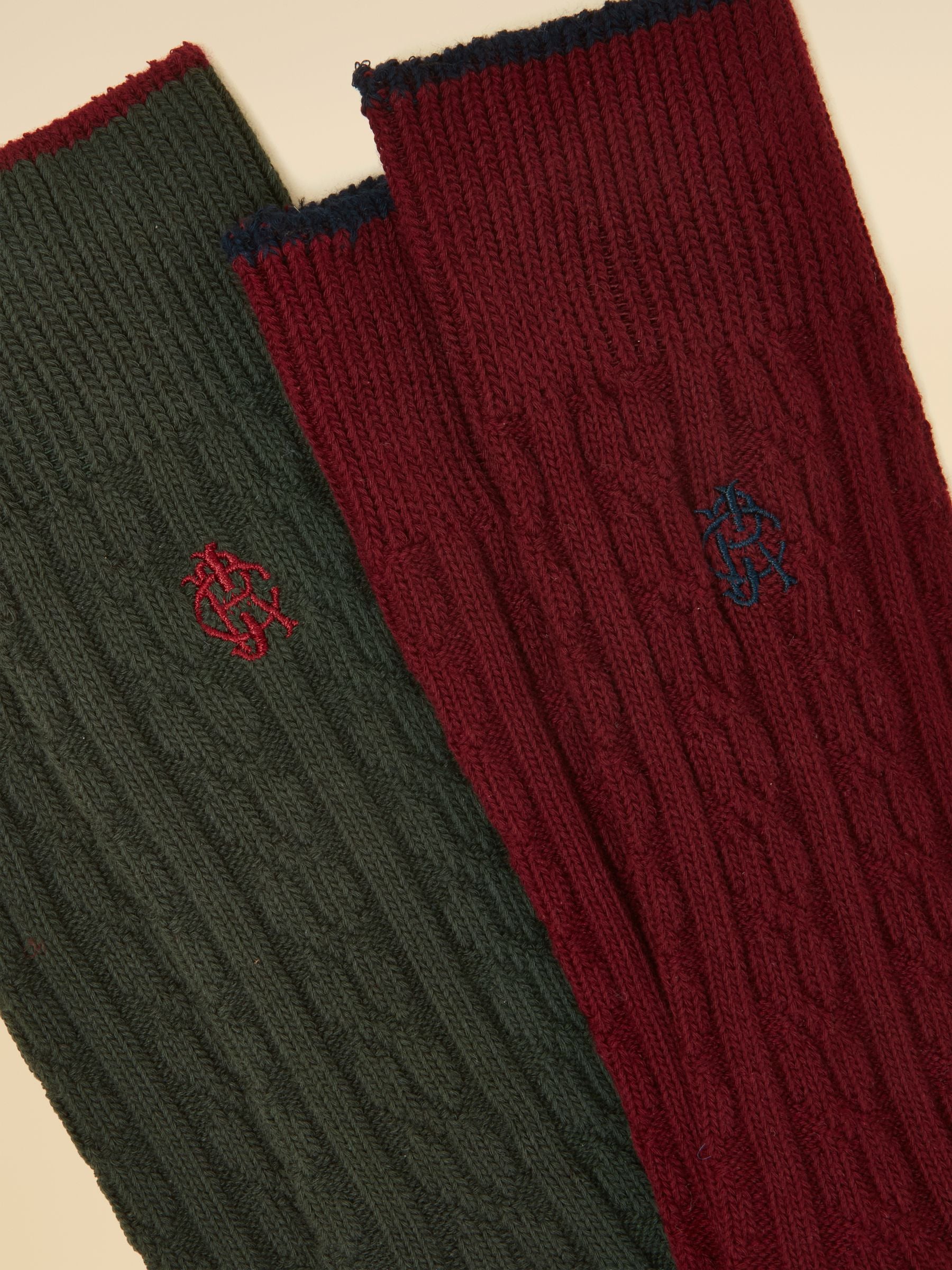 Men's Cable Knit Green & Red Socks 2 Pack