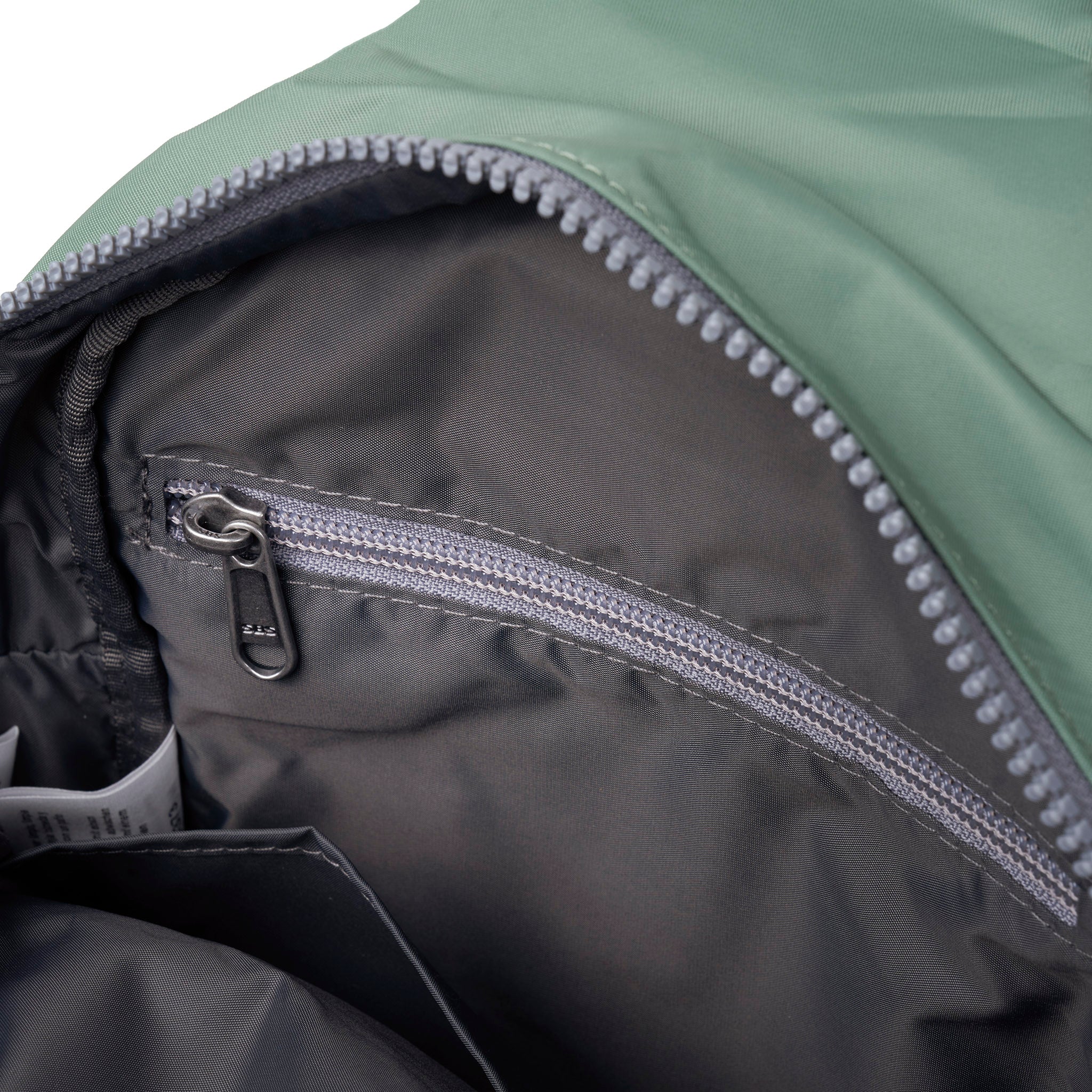 Willesden Sling Bag Large Recycled Nylon - Frost