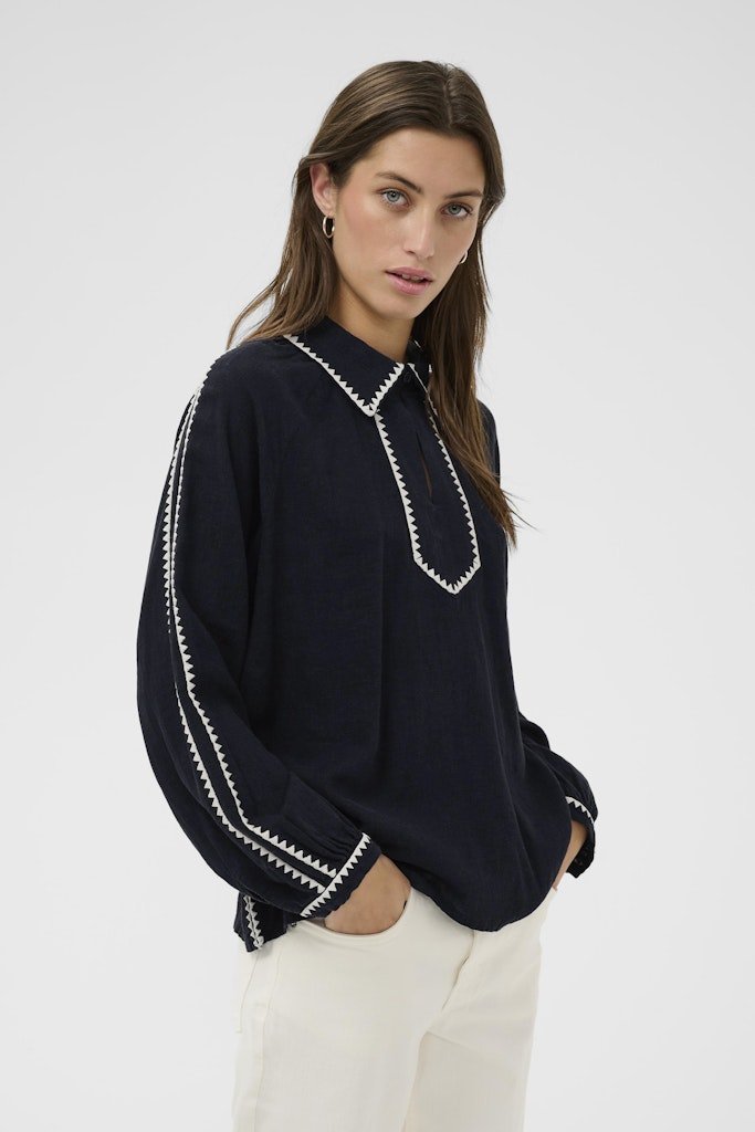 AimyPW Bl Blouse - After Midnight - RUTHERFORD & Co