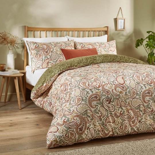 ANIKA PAISLEY SOFT TOUCH DUVET SET - RUTHERFORD & Co