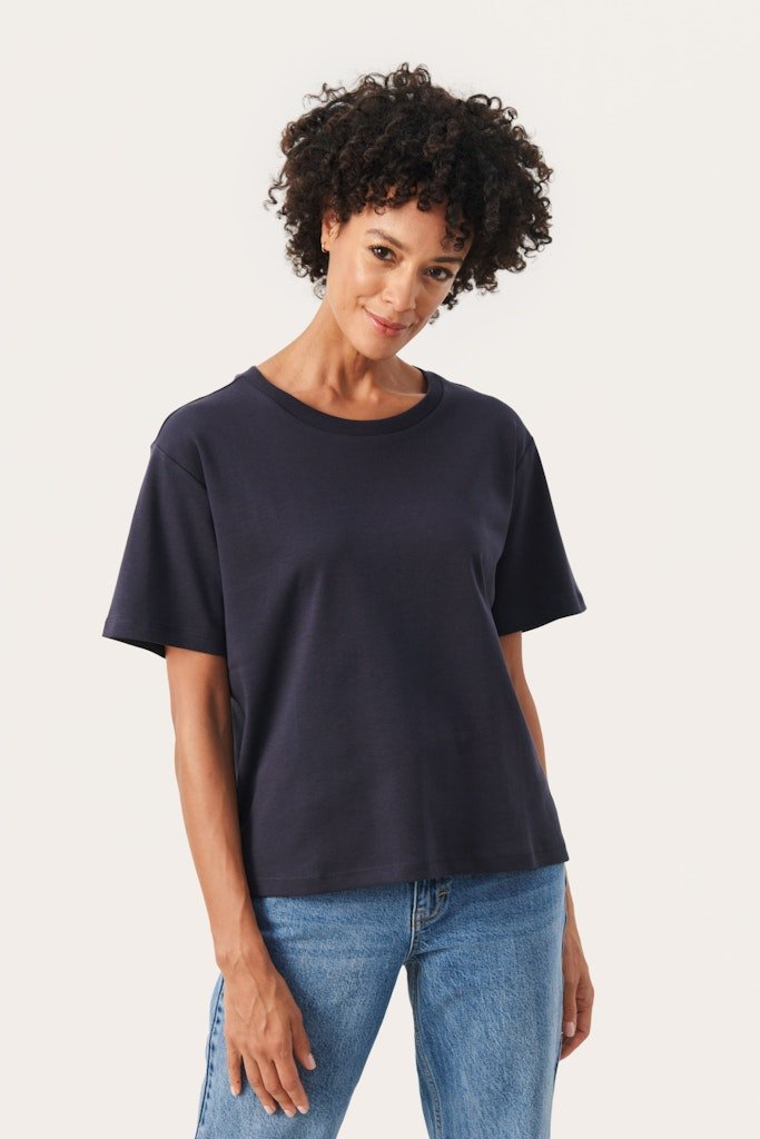 AnnePW Ts T-shirt - Dark Navy - RUTHERFORD & Co