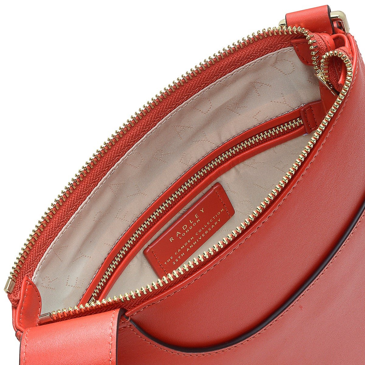ANNIVERSARY - CAMDEN COLLECTION - POCKETS ICON Medium Zip - Top Cross Body - RUTHERFORD & Co
