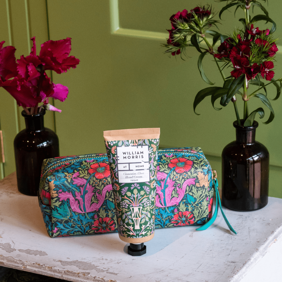 Beautiful Sleep Makeup Bag with Hand Cream - RUTHERFORD & Co