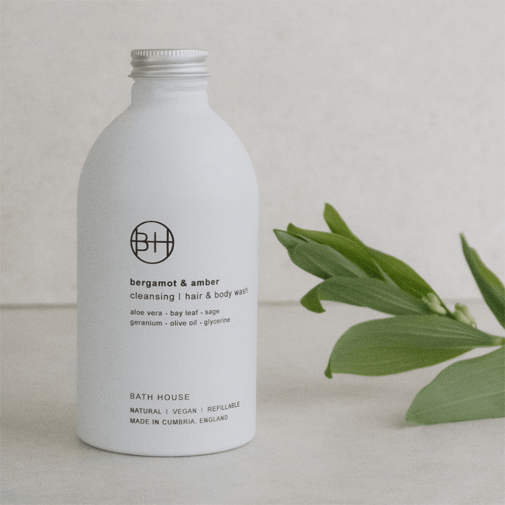 Bergamot & Amber Hair & Body Wash 300ml - RUTHERFORD & Co