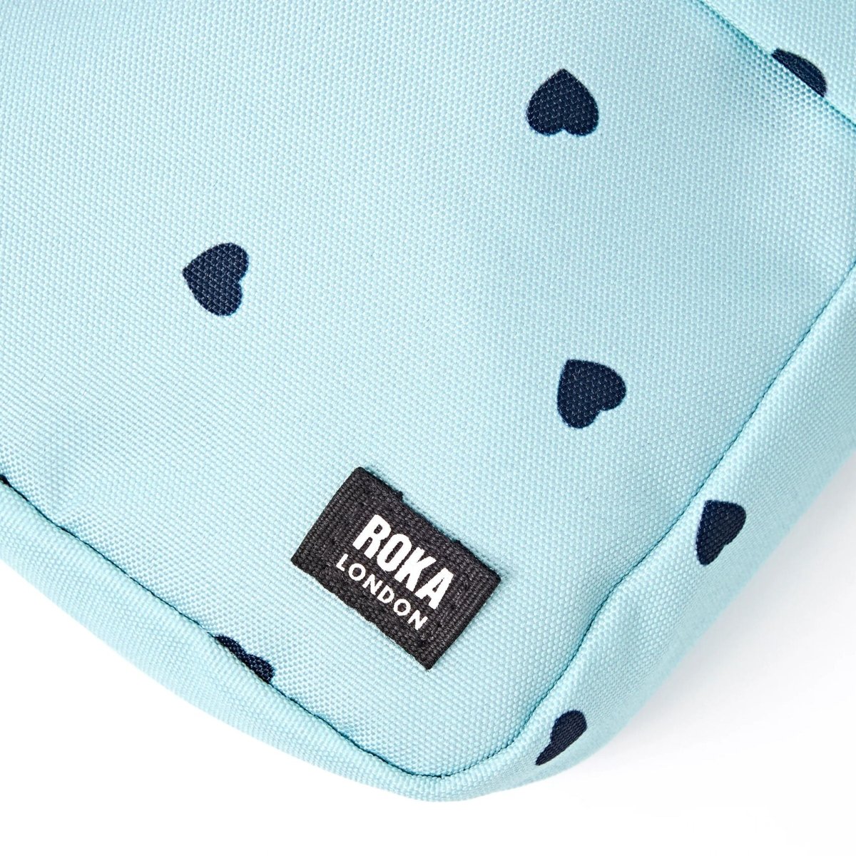Bond Pocket Crossbody Bag in Heart Print - RUTHERFORD & Co