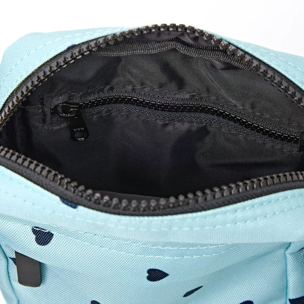 Bond Pocket Crossbody Bag in Heart Print - RUTHERFORD & Co