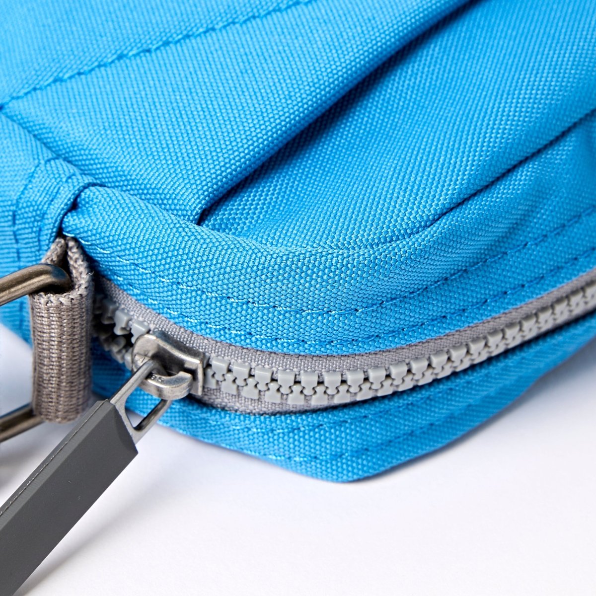 Bond Pocket Crossbody Bag in Malibu Blue Recycled Canvas - RUTHERFORD & Co