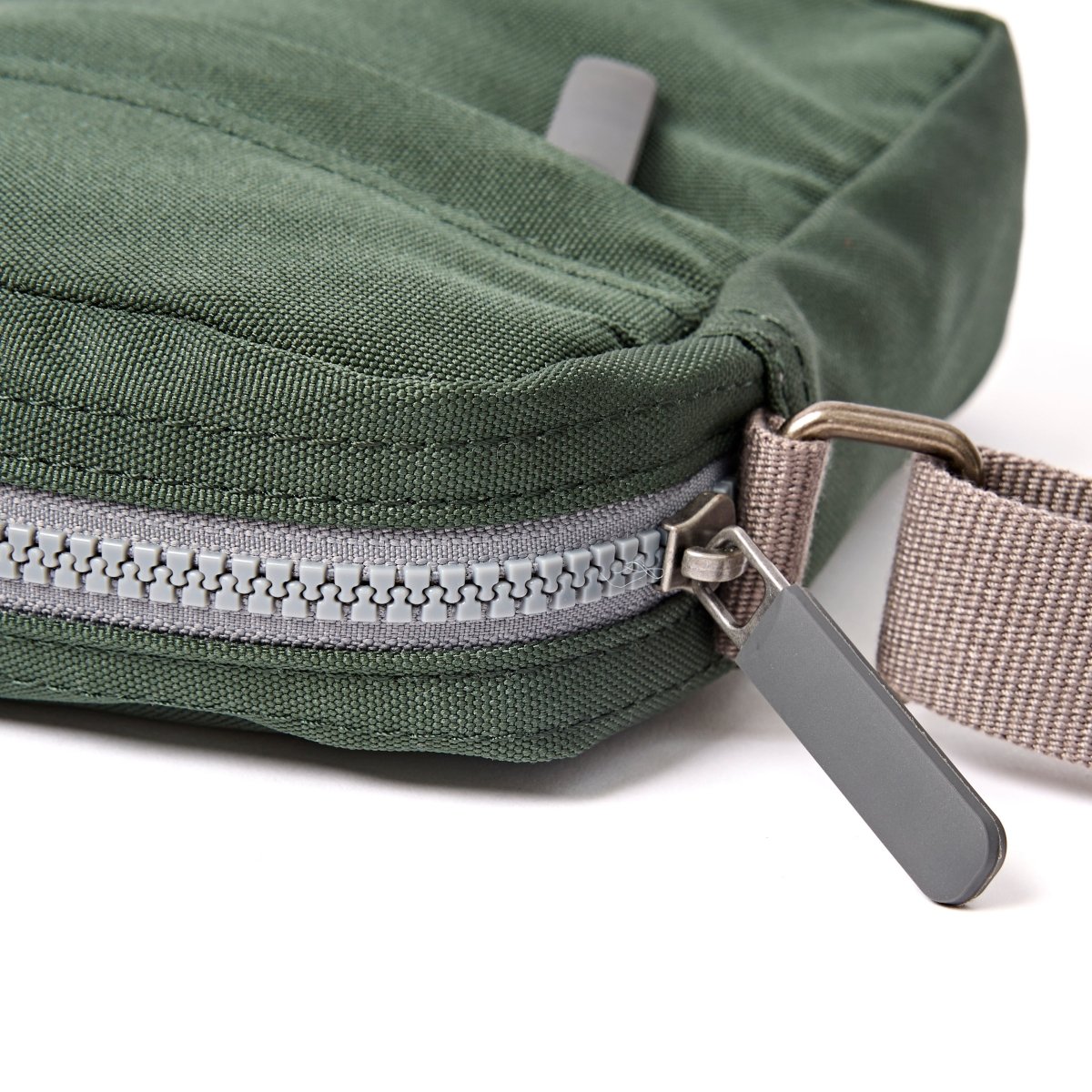 Bond Pocket Crossbody Bag in Thunderstorm - RUTHERFORD & Co