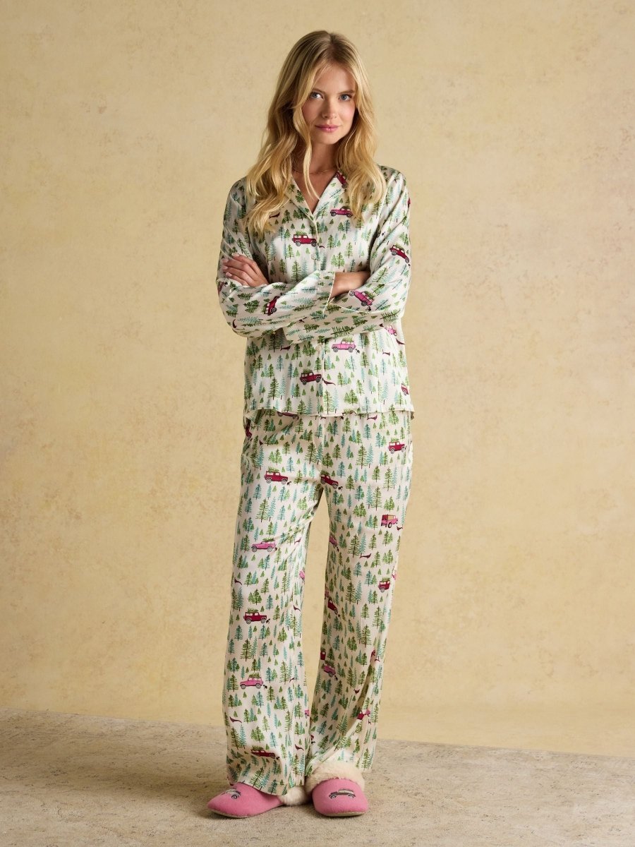 Bonnie Cream Satin Long Sleeve Pyjama Set - RUTHERFORD & Co