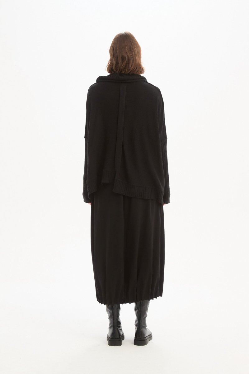 Boxy Rib Sleeve Knit Black - RUTHERFORD & Co
