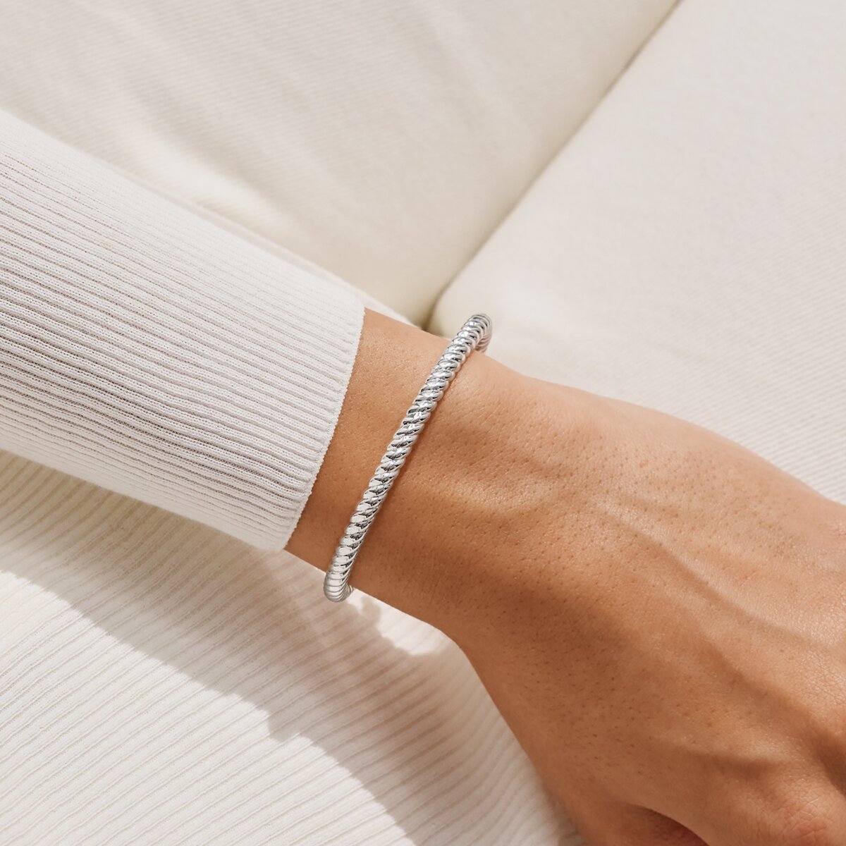 Bracelet Bar Cable Bangle In Silver Plating - RUTHERFORD & Co