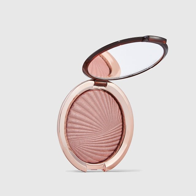 Bronze Goddess Highlighting Powder Gelée - RUTHERFORD & Co