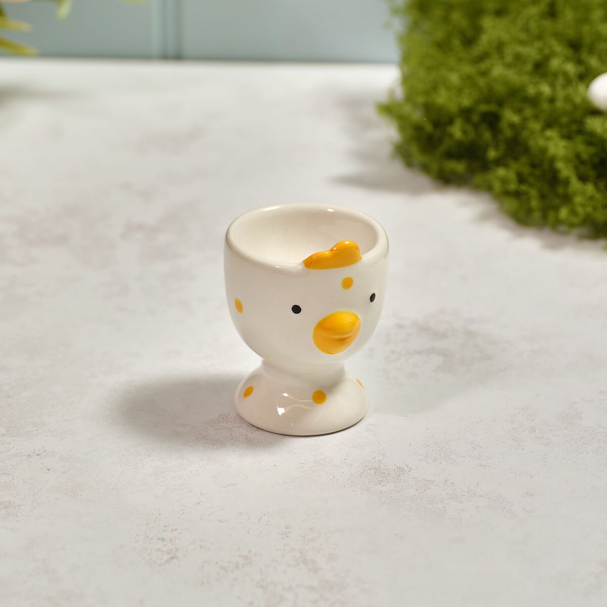 Bunny Hops Spotty Novelty Chicken Shape Ceramic Egg Cup - RUTHERFORD & Co