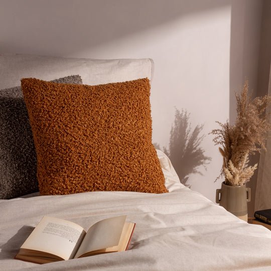 CABU CHUNKY BOUCLE FILLED CUSHION - RUTHERFORD & Co