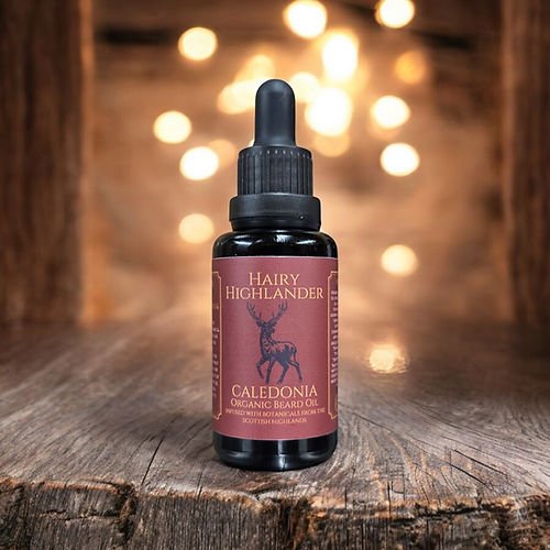 Caledonia Manuka Spice: Infused organic beard oil - RUTHERFORD & Co