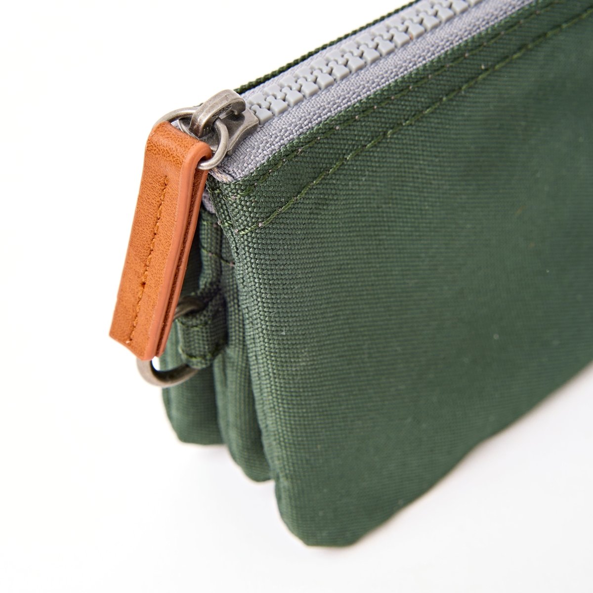 Carnaby Wallet in Thunderstorm - RUTHERFORD & Co