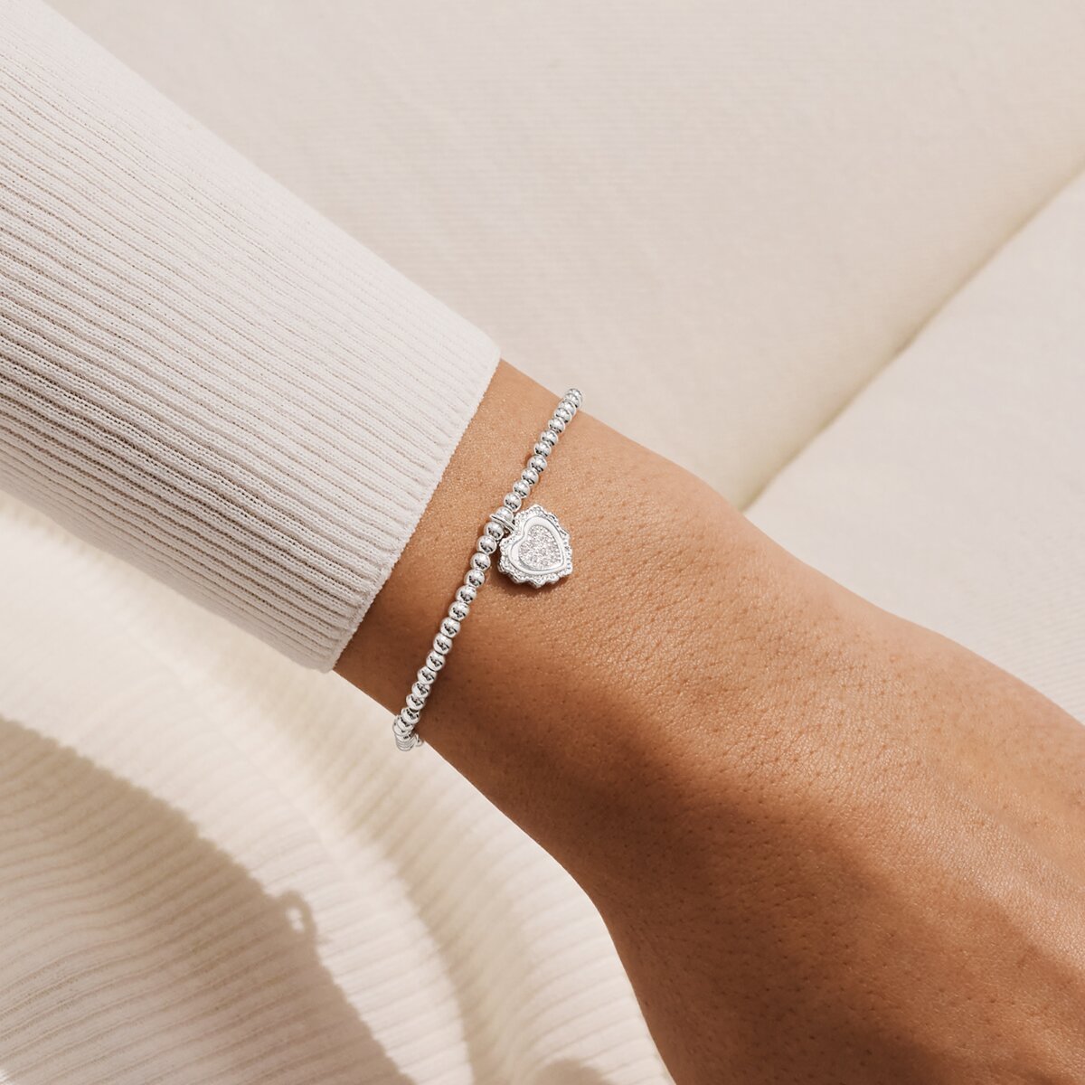 Christmas A Little 'Family Is the Heart of Christmas' Bracelet - RUTHERFORD & Co