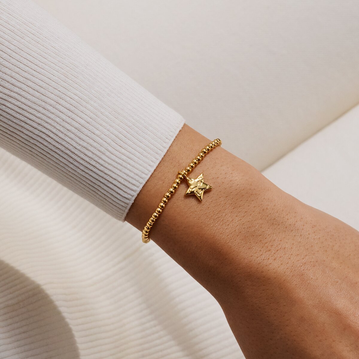 Christmas Cracker 'Merry Christmas' Bracelet - RUTHERFORD & Co