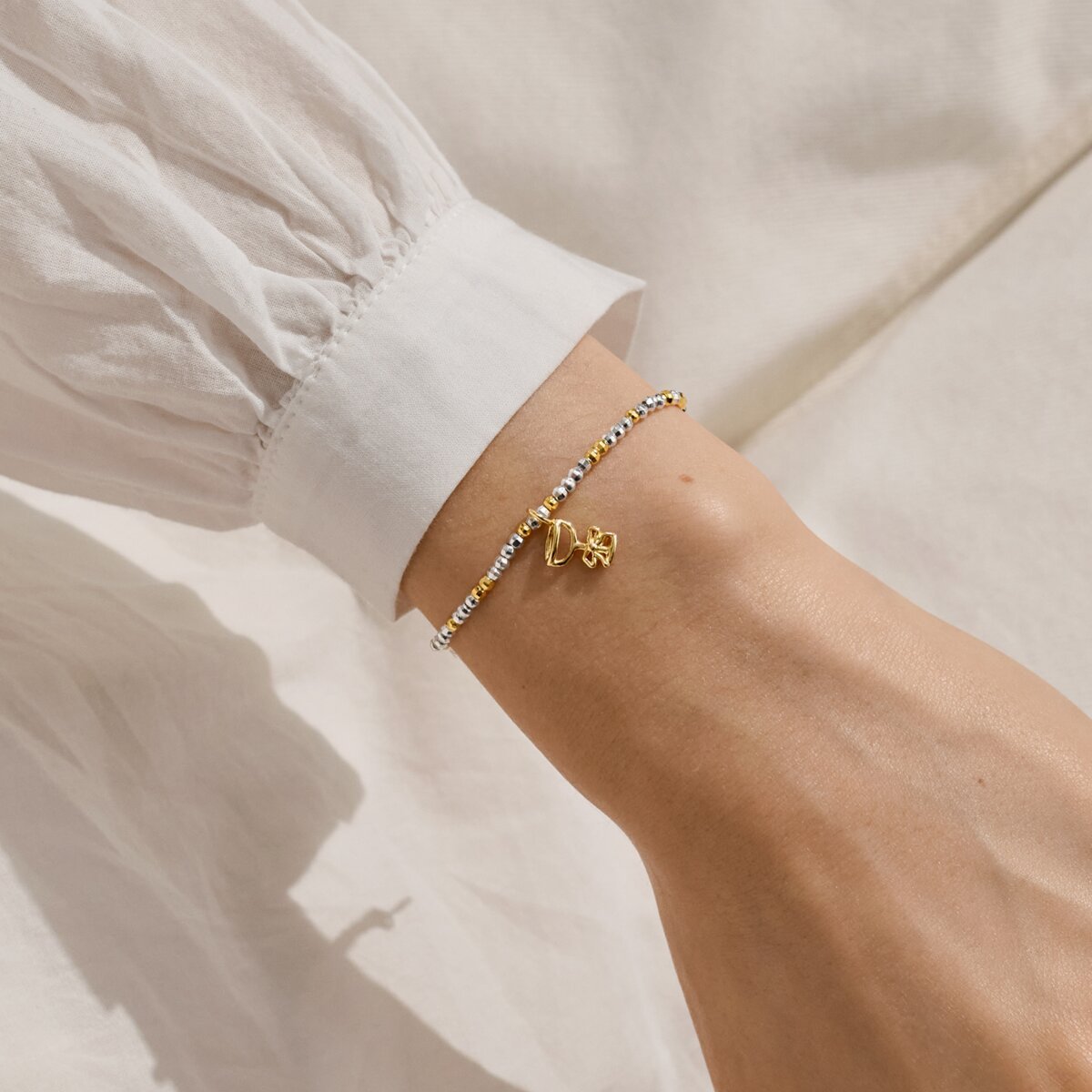 Christmas Little Stories 'Fizz the Season' Bracelet - RUTHERFORD & Co