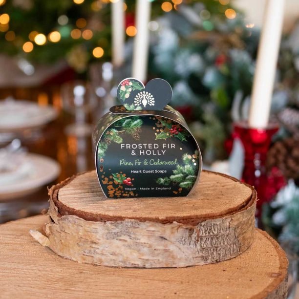 Christmas Tidings Guest Soaps 3x20g - RUTHERFORD & Co