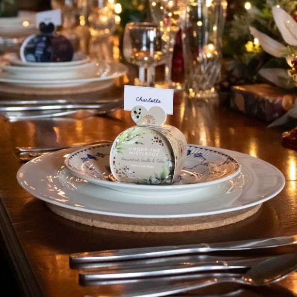 Christmas Tidings Guest Soaps 3x20g - RUTHERFORD & Co