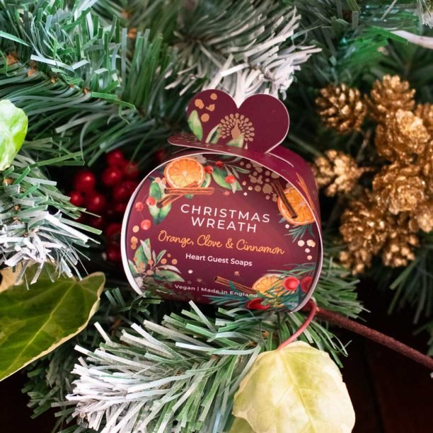 Christmas Tidings Guest Soaps 3x20g - RUTHERFORD & Co