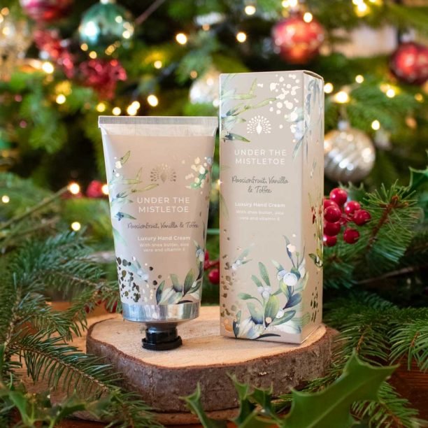 Christmas Tidings Hand Cream 75ml - RUTHERFORD & Co