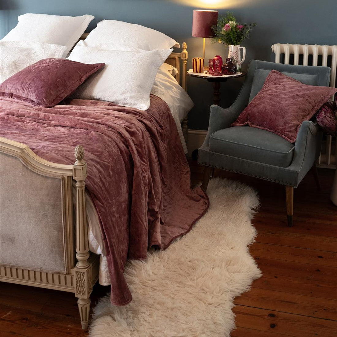 Clara Velvet Cushion - RUTHERFORD & Co