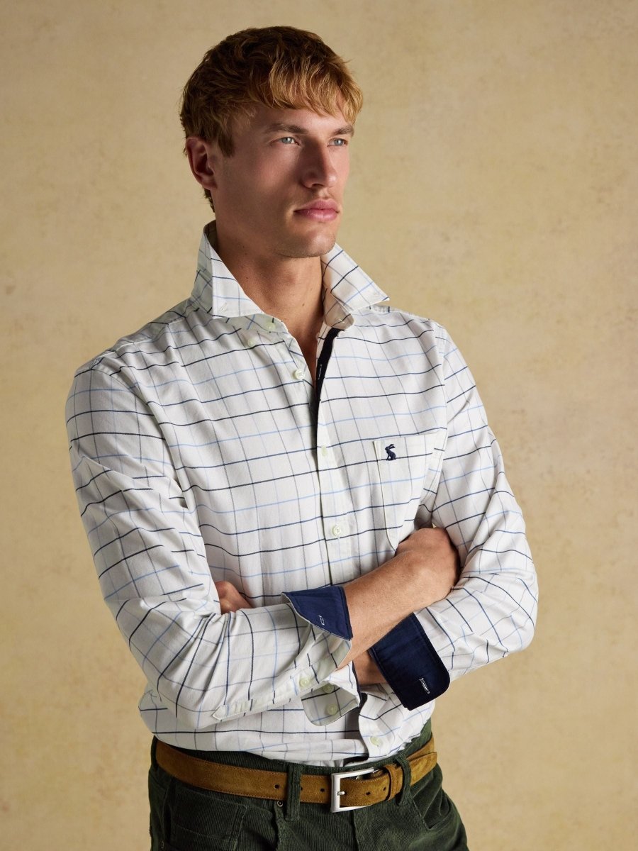 Classic Fit White Blue Checked Cotton Oxford Shirt - RUTHERFORD & Co
