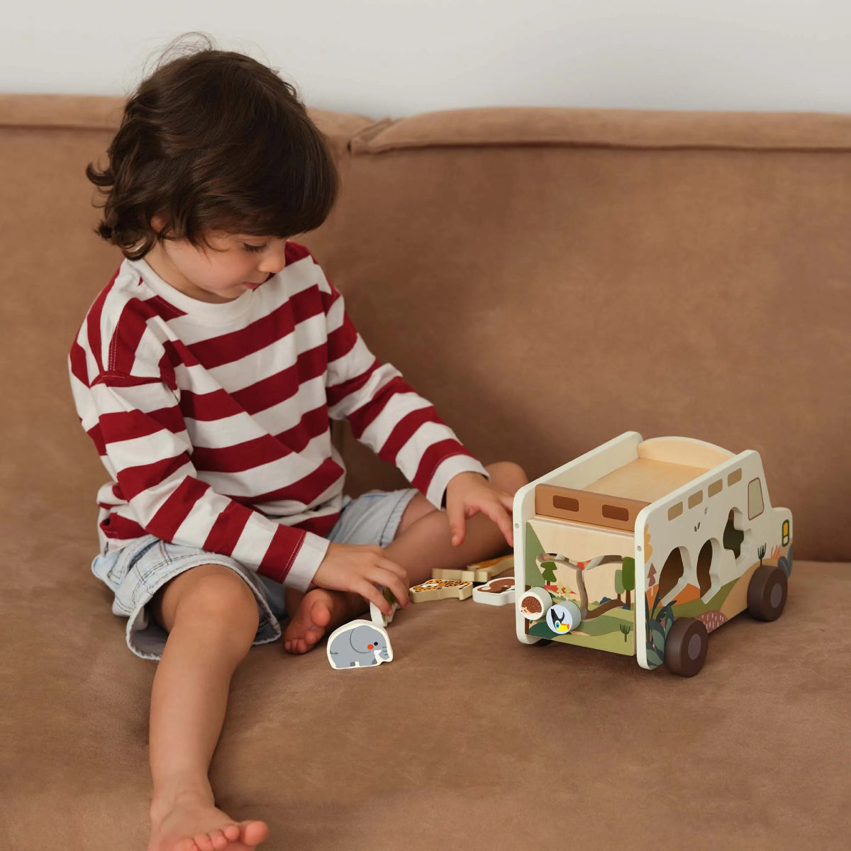 Classic World - Prairie Adventure Truck - RUTHERFORD & Co